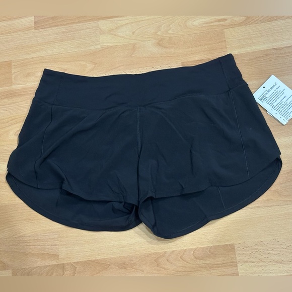 Brand New Lululemon Speed Up Shorts in Black - Picture 1 of 9